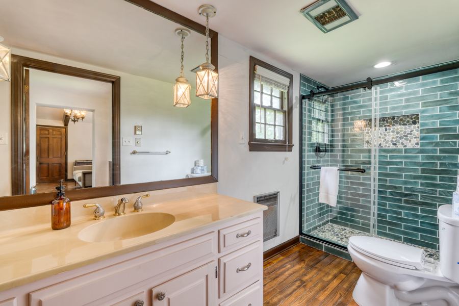 Cabin bath